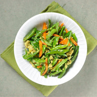 Salade de haricots verts et carottes au sésame