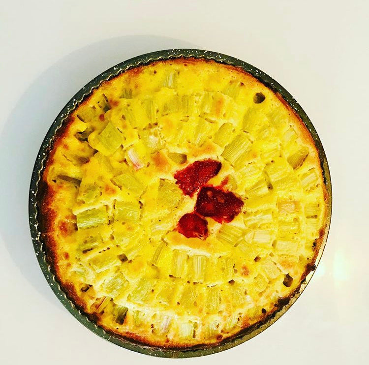 Recette de saison : La tarte à la rhubarbe de la Nona ! 🥮