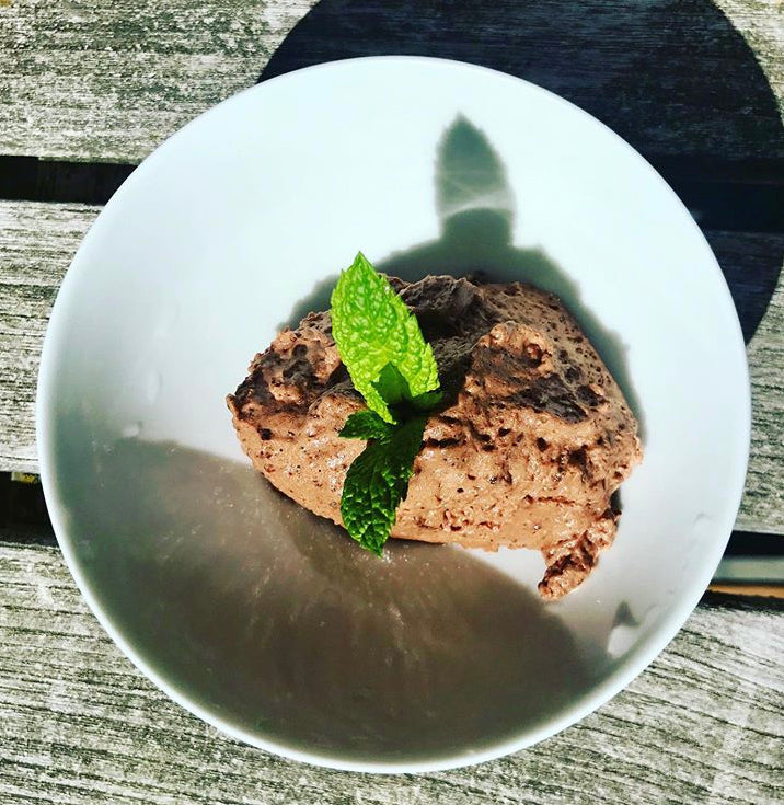 Recettes – Humous et Mousse au choco : Apero-dessert en moins de 30 minutes chrono, Vegan et Zero Gaspi !
