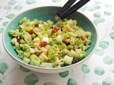 RECETTE : Salade express et rafraîchissante au céleri branche