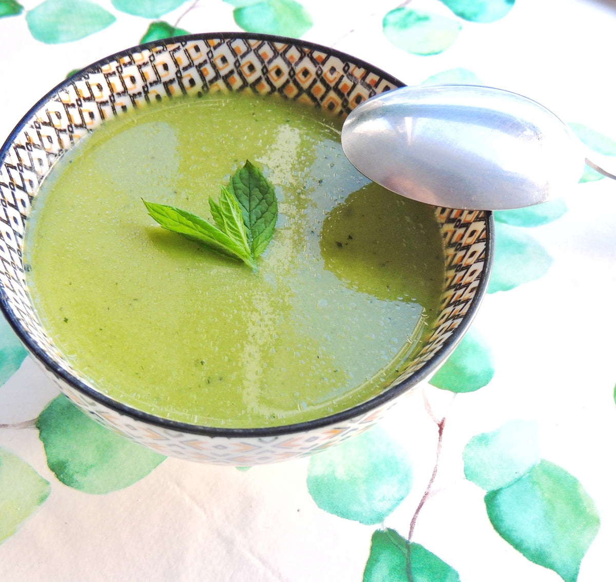 RECETTE : Gaspacho de petits pois à la menthe