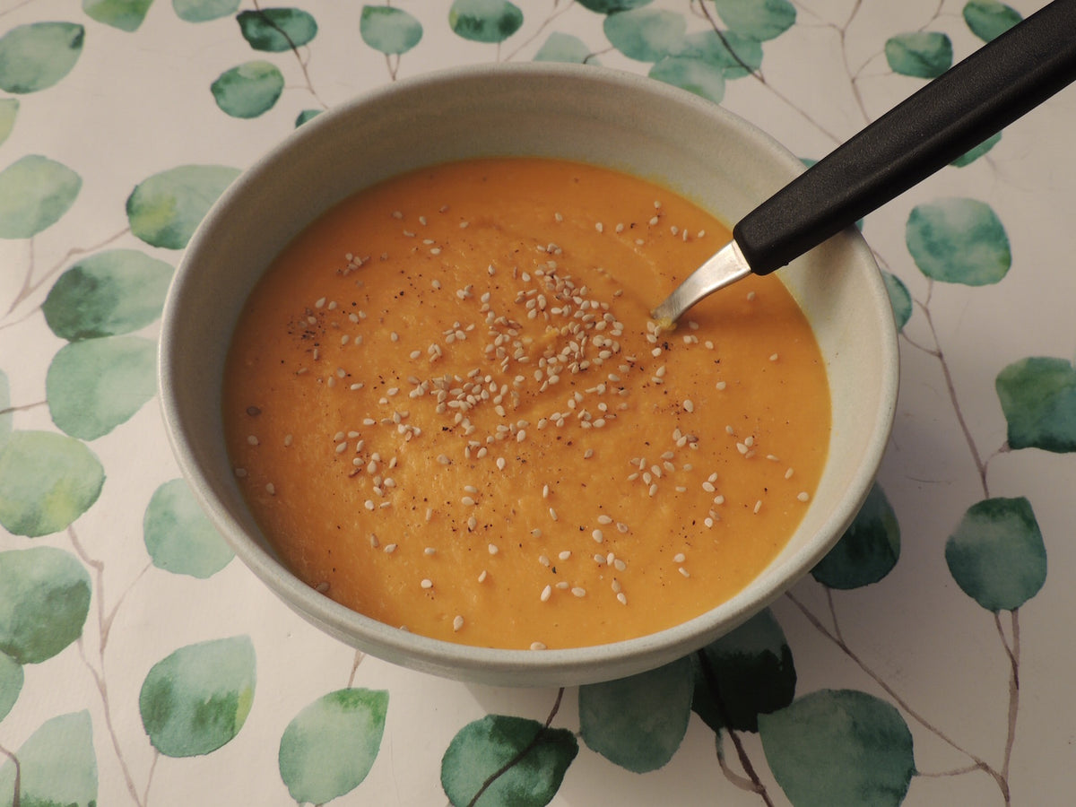 RECETTE : Soupe automnale aux carottes et lentilles